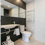 Chic And Modern In Gracia *