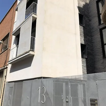 Chic And Modern In Gracia *