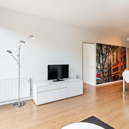 Chic And Modern In Gracia Barcelona