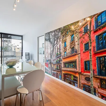 Chic And Modern In Gracia