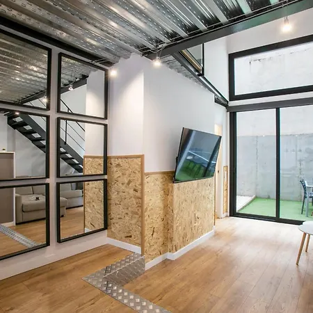 Chic And Modern In Gracia Apartment Barcelona