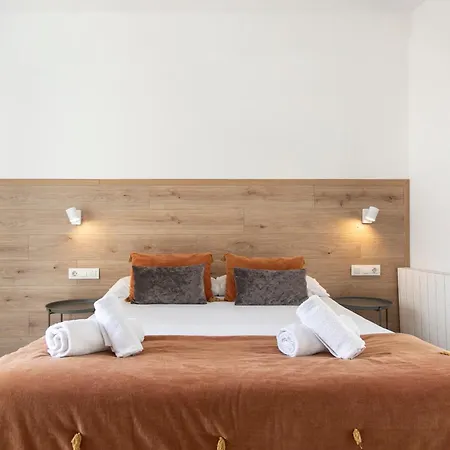 Apartment Chic And Modern In Gracia Barcelona