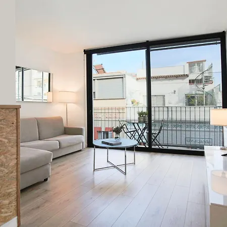 Chic And Modern In Gracia * Barcelona
